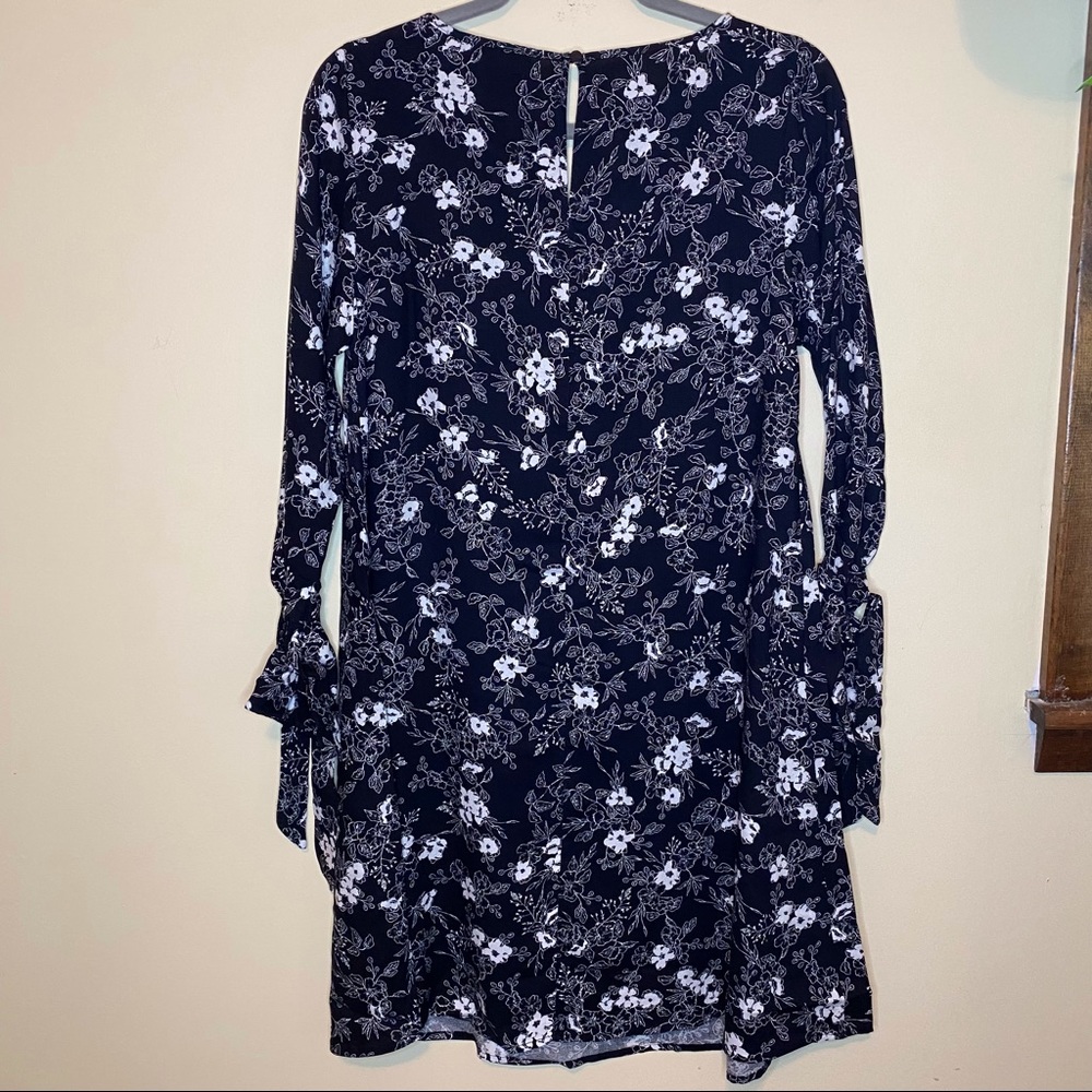 NEW ELLOS Tie Sleeve V-Neck Tunic Sz 10 - Picture 6 of 6